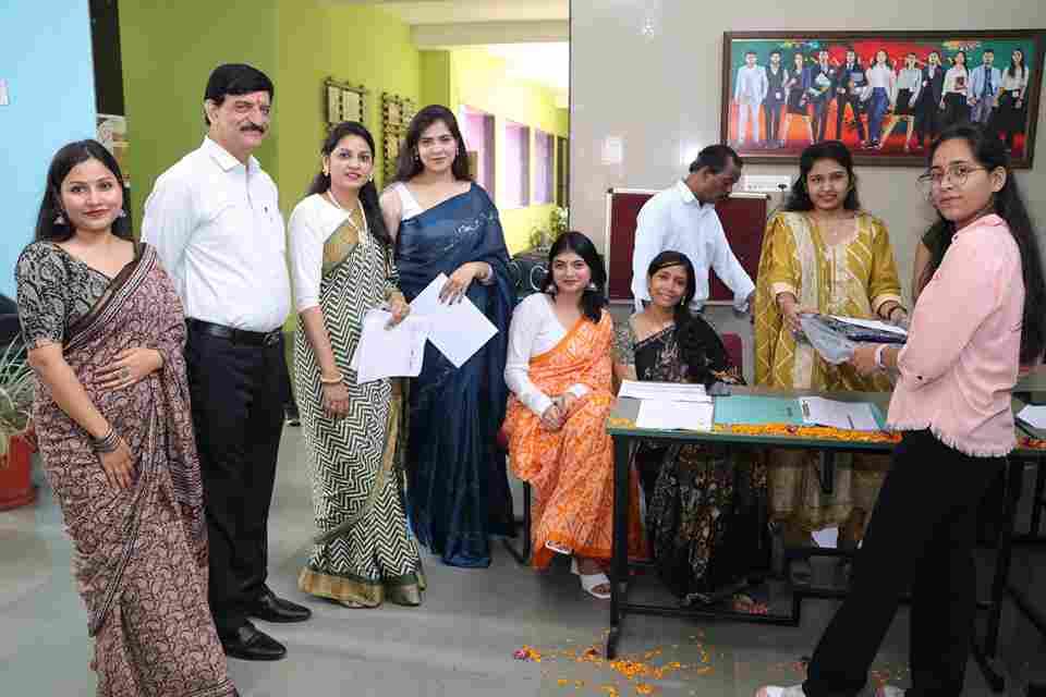 Govindram Seksaria Institute of Management & Research Indore College Images photo 4